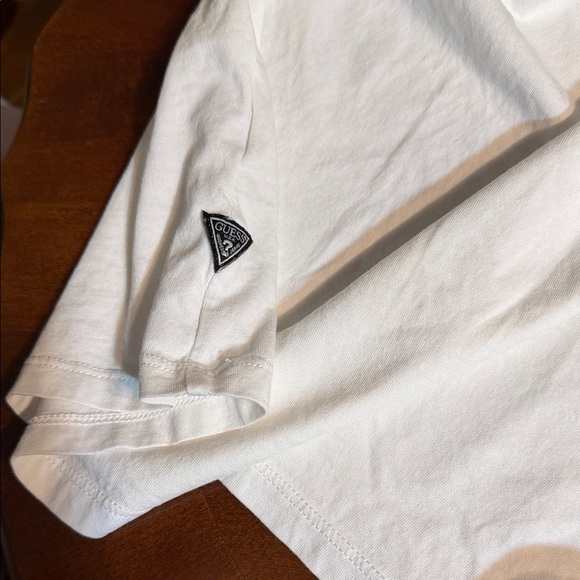 Guess White Tee with Bear and Red Logo - Picture 4 of 5